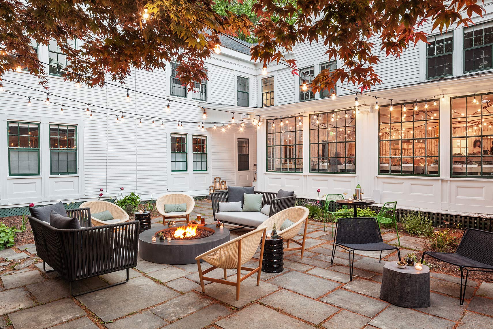 Whitehall Inn | Patio